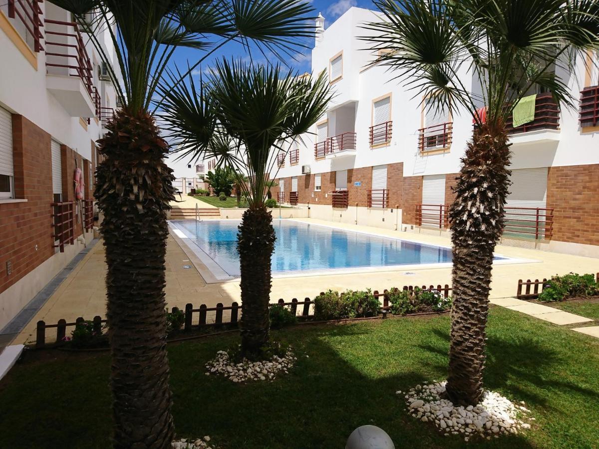 Cabanas De Tavira Gomeira, Bottom Floor 2 Bedroom Apartment Close To The Ocean Luaran gambar